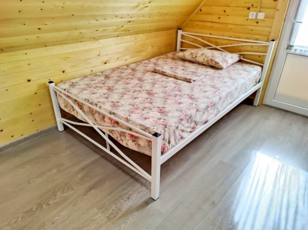 Деревянный  2-х этажный дом с кухней и терассой. в Эко-фазенда