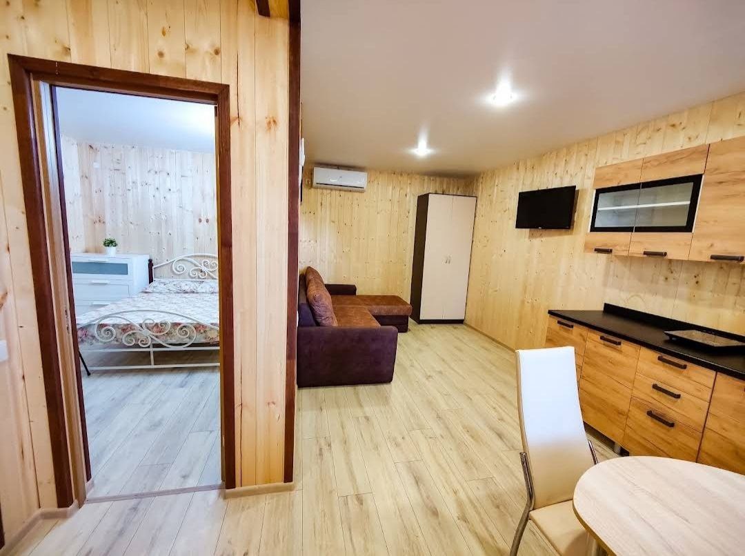 Дом семейный,  2-х комнатный с кухней в Эко-фазенда