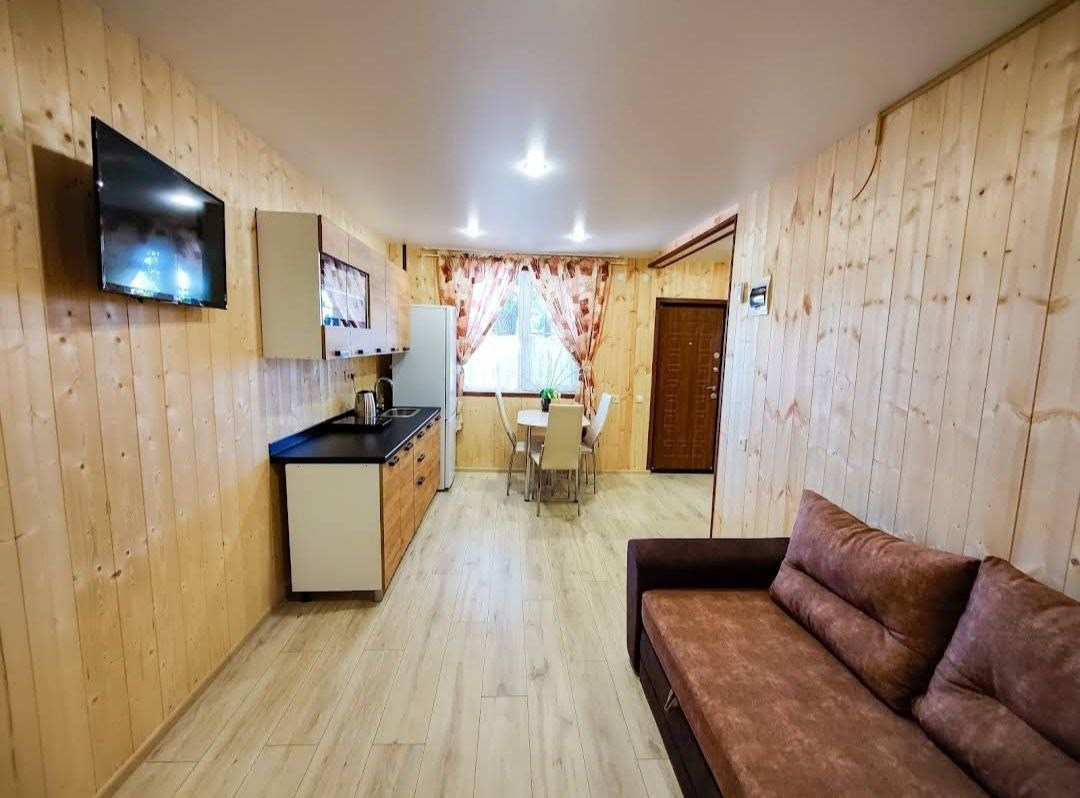 Дом семейный,  2-х комнатный с кухней в Эко-фазенда