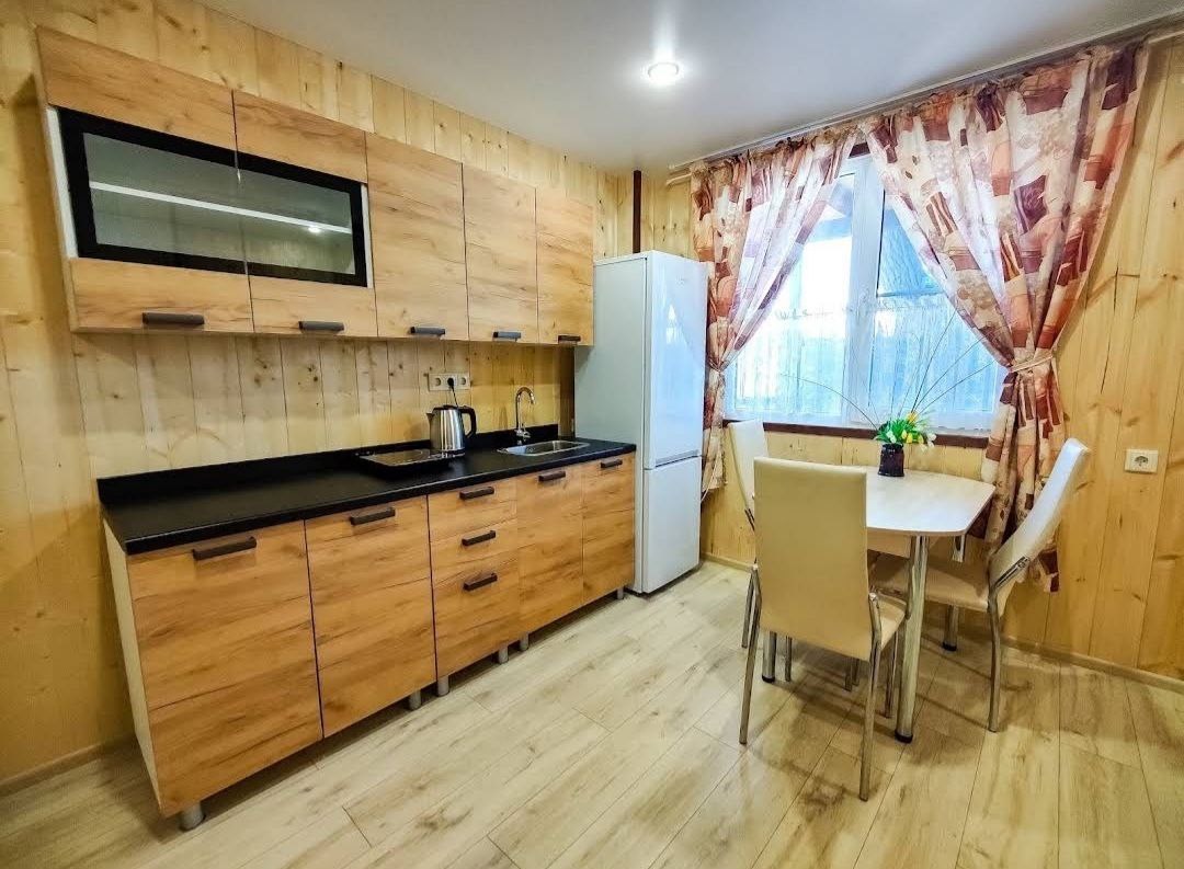 Дом семейный,  2-х комнатный с кухней в Эко-фазенда