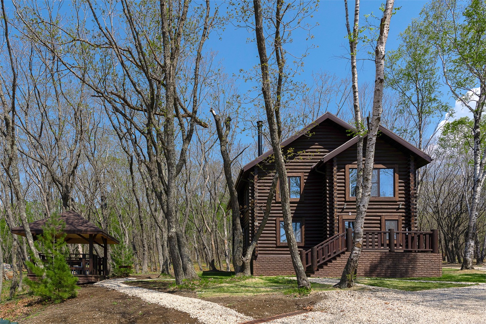 Коттедж 5ти-комнатный в Бухта Петрова