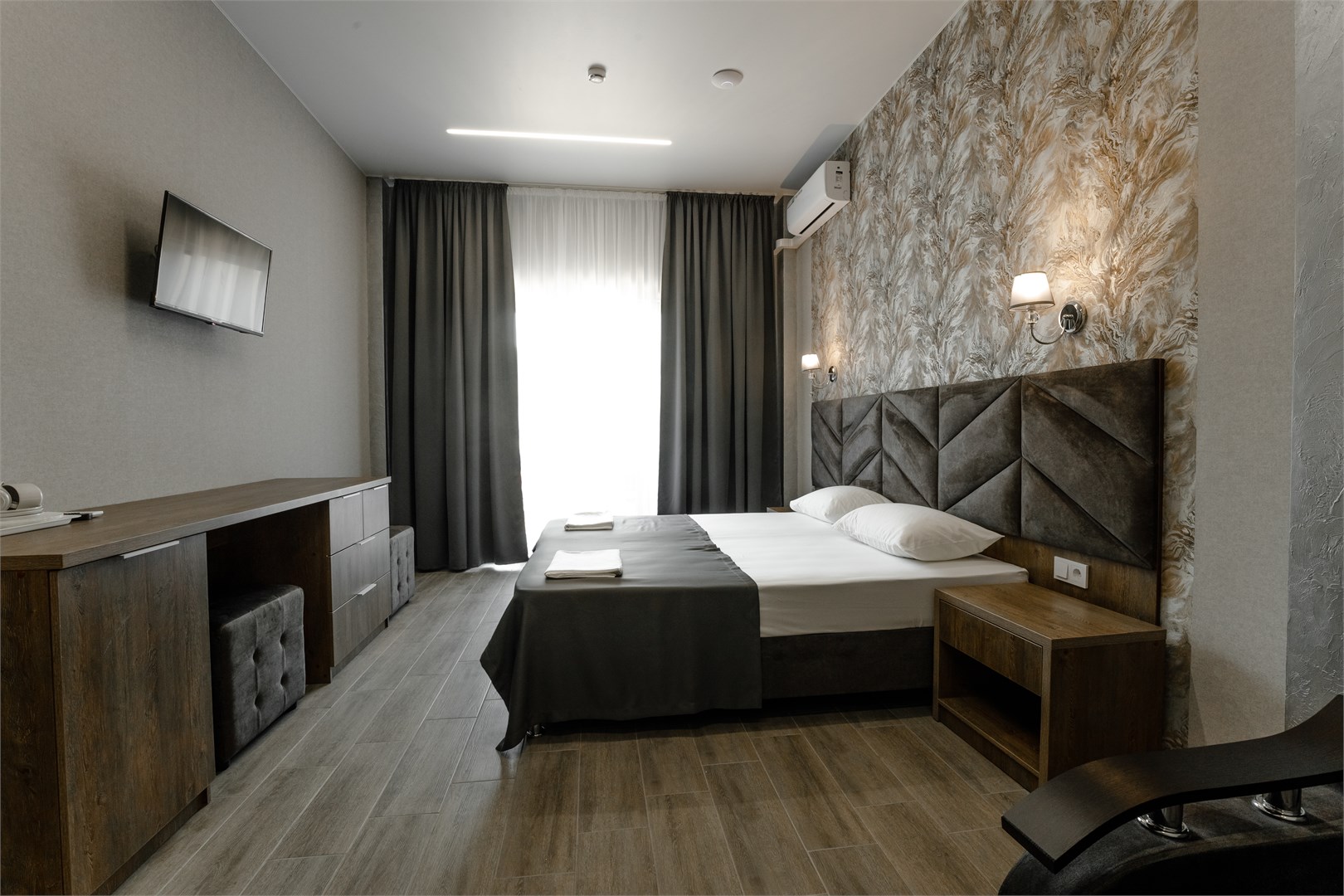 Стандарт трехместный в Золотой берег