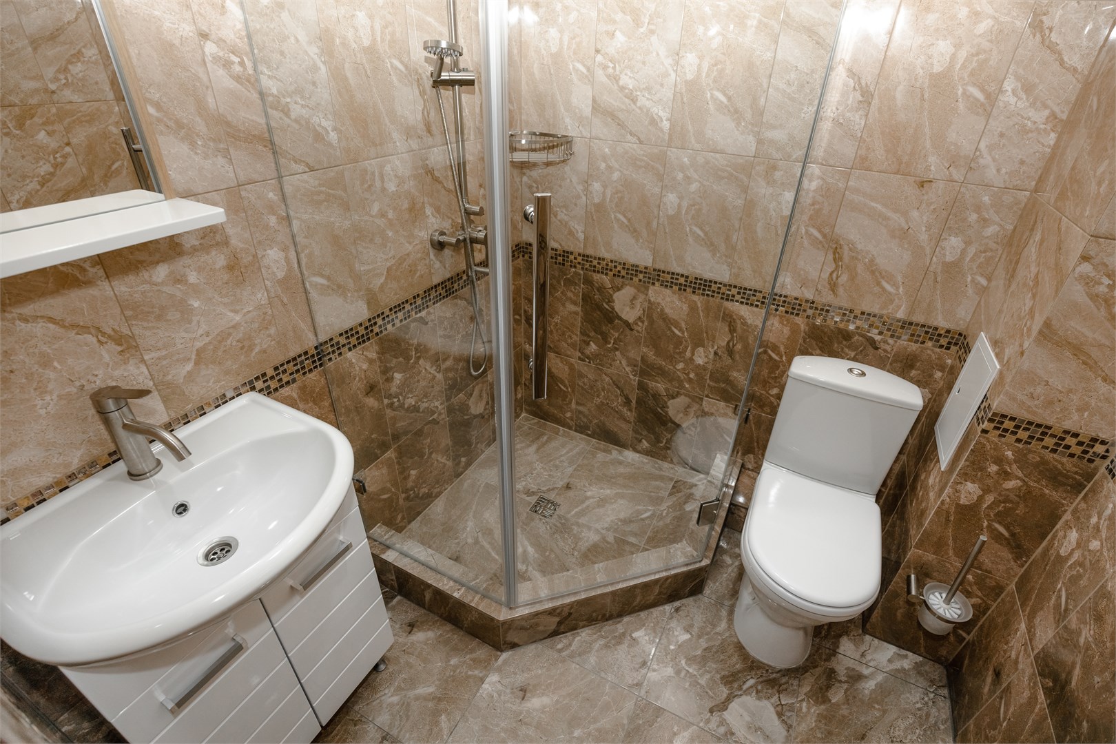 Стандарт трехместный в Золотой берег