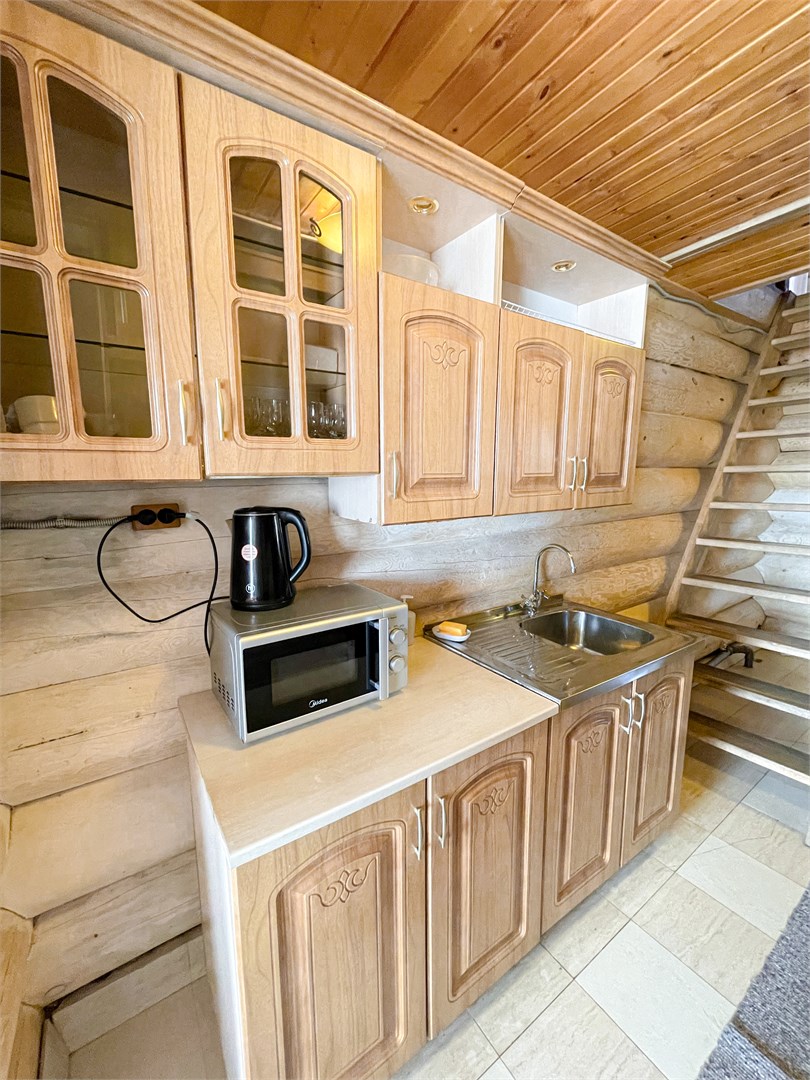 Дом №3 "Дом охотника" (десятиместный) в Рублино