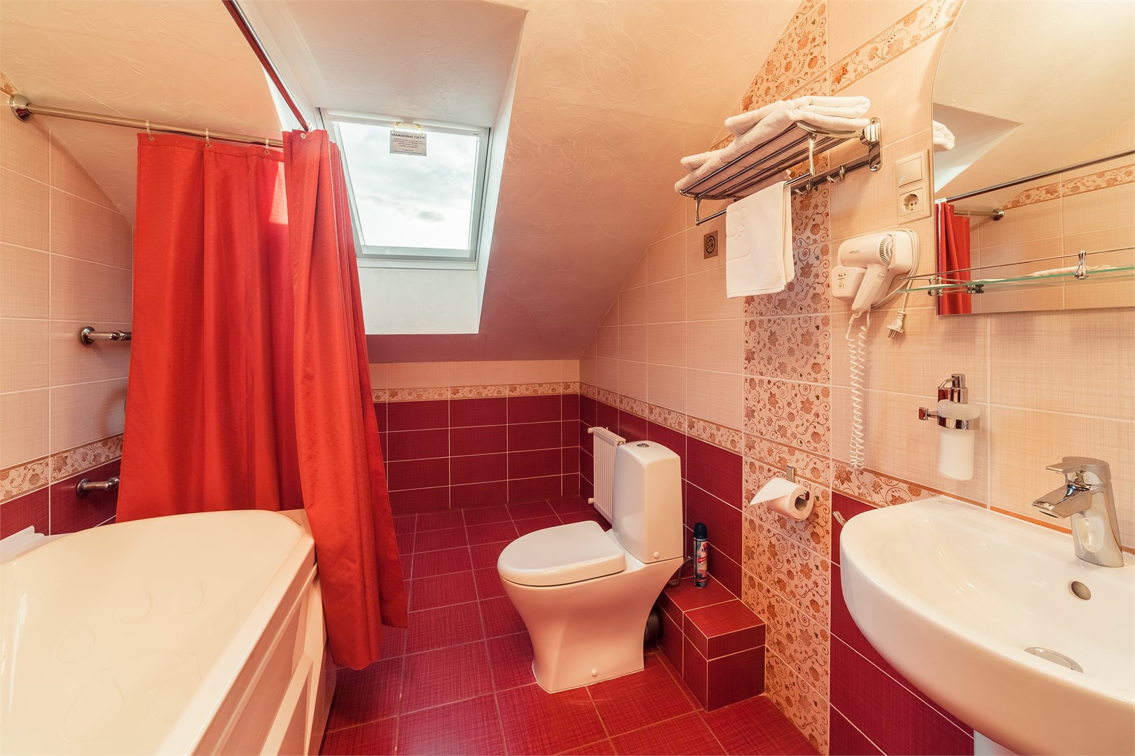 Стандарт с двуспальной кроватью в Театральный