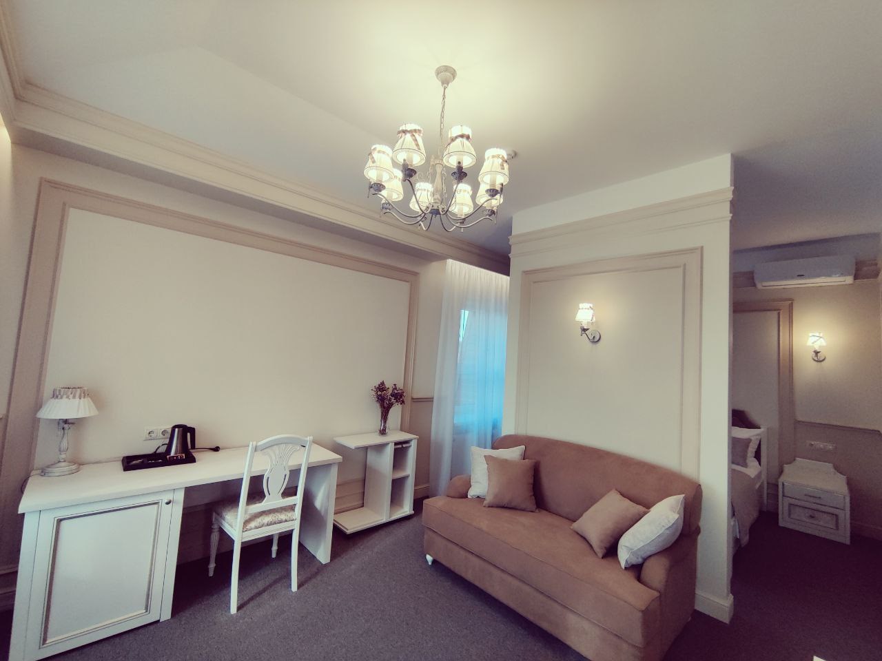 «Джуниор сюит» «Улучшенный» в Аксай