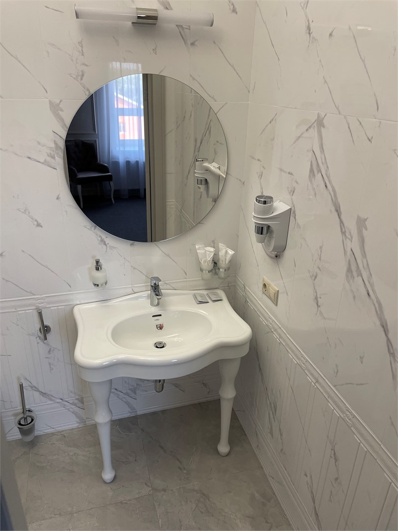 «Джуниор сюит» «Улучшенный» в Аксай