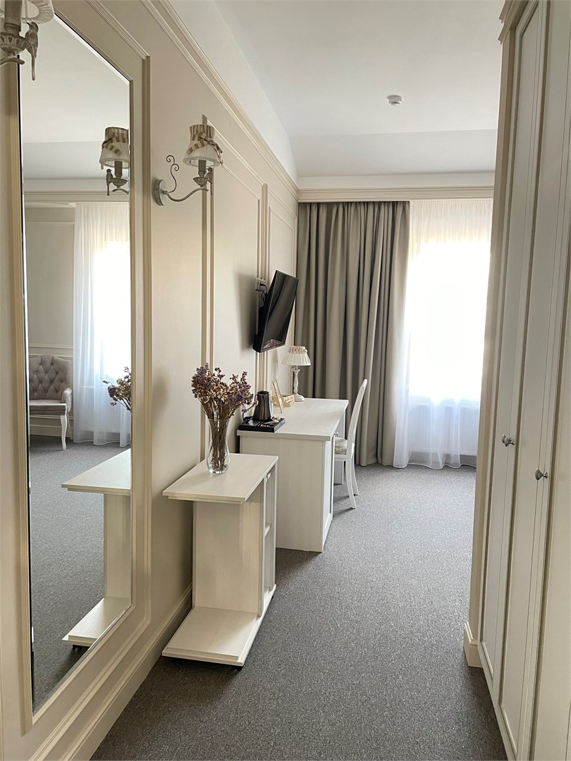 «Джуниор сюит» «Улучшенный» в Аксай