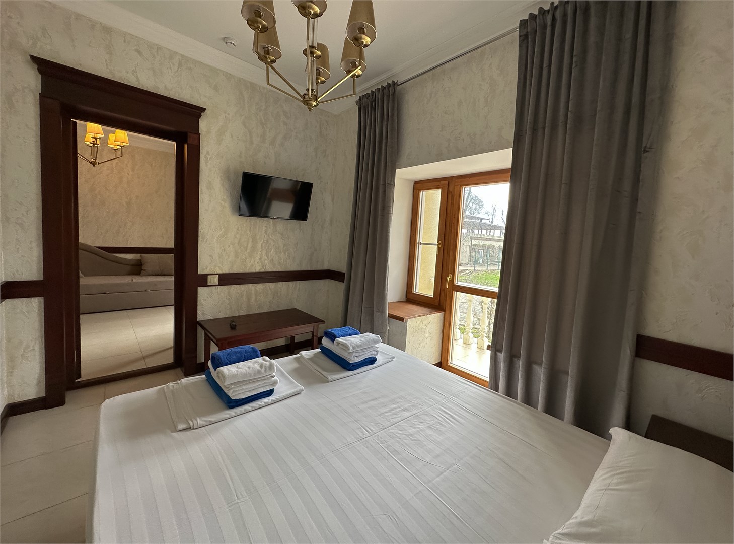 Двухместный двухкомнатный комфорт (Пушкино) в В доме у моря