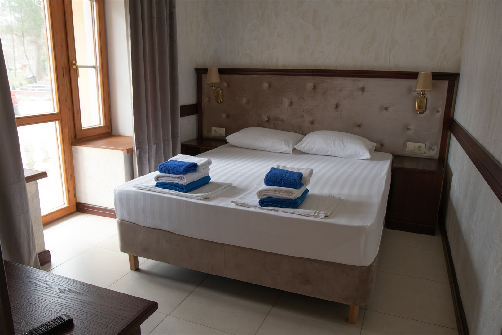 Двухместный двухкомнатный комфорт (Пушкино) в В доме у моря