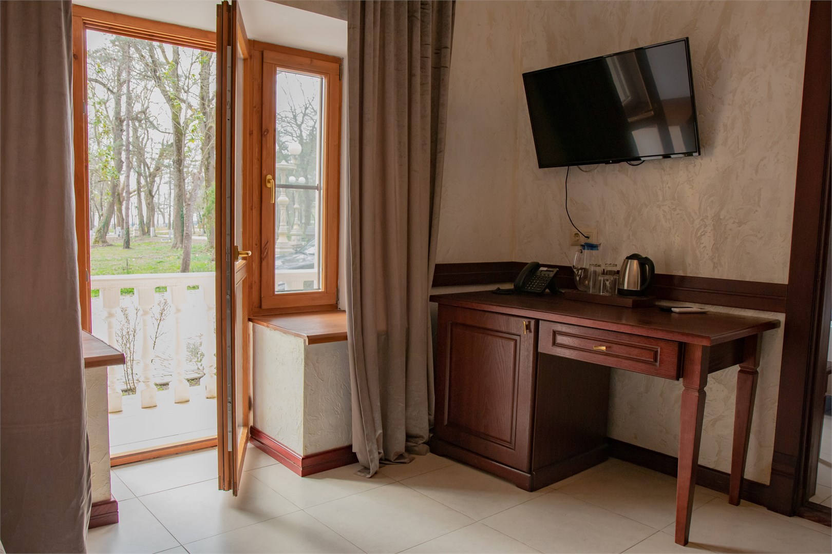 Двухместный двухкомнатный комфорт (Пушкино) в В доме у моря