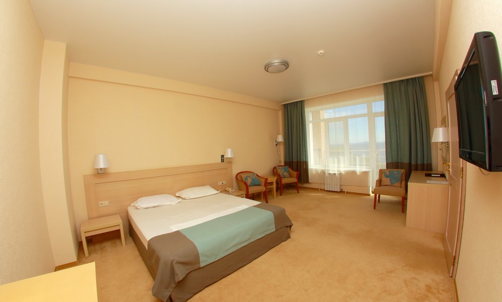 Apartment/Апартамент (Студия)  двухместный двухкомнатный с мини-кухней, 1 Корпус в Теплое море