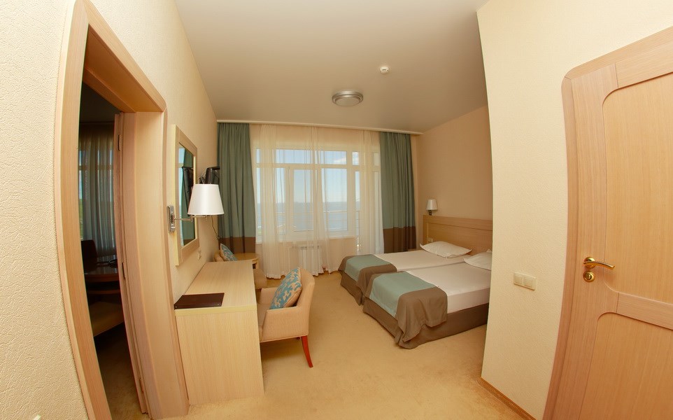 Apartment/Апартамент (Семейный) 4-х местный 3-х комнатный, 1 Корпус в Теплое море