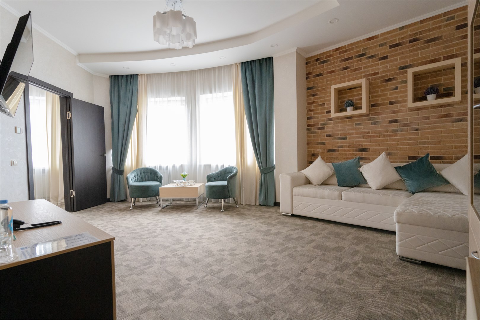 Люкс 2 категории в Айсберг премиум