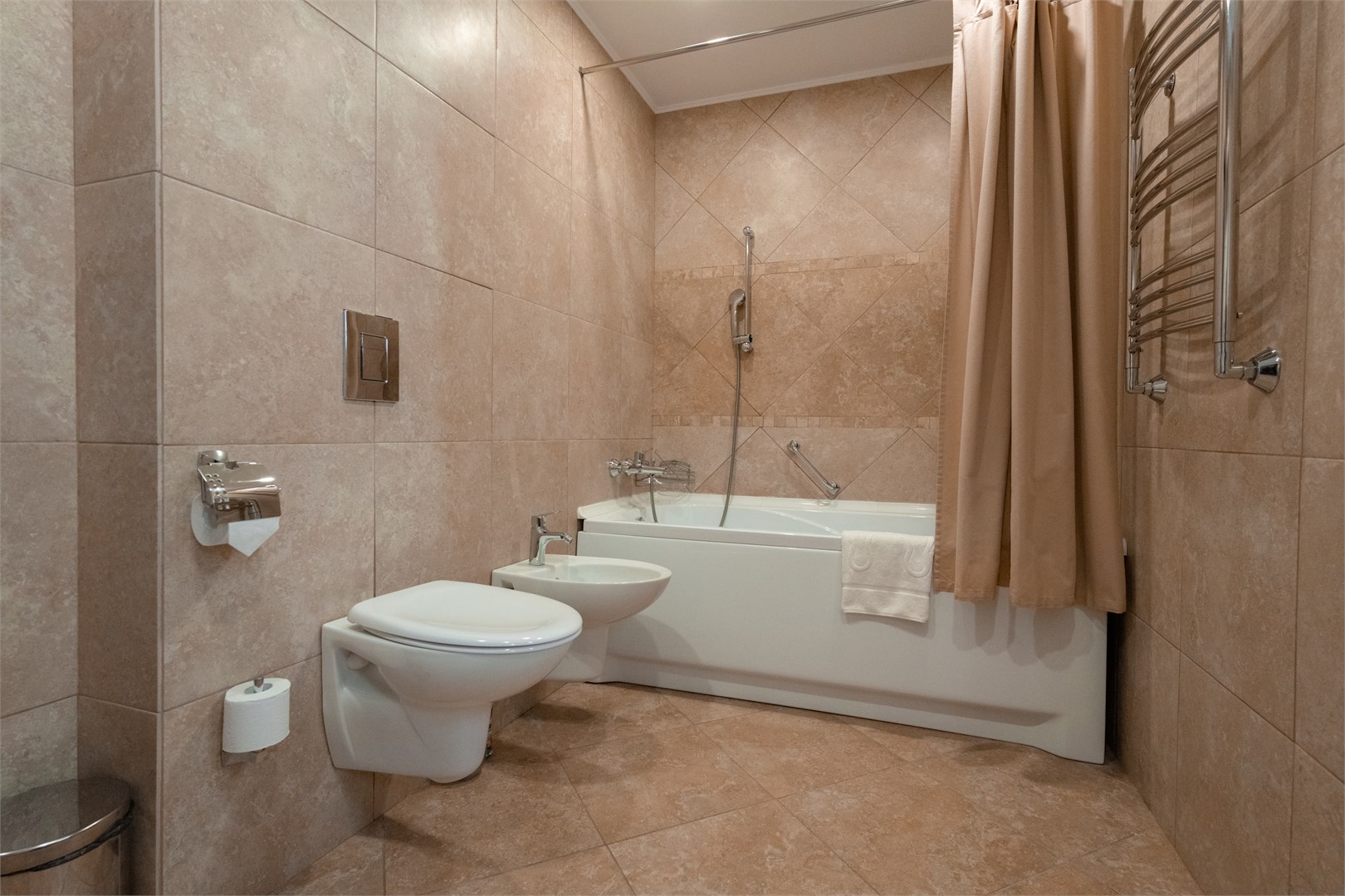 Люкс 2 категории в Айсберг премиум