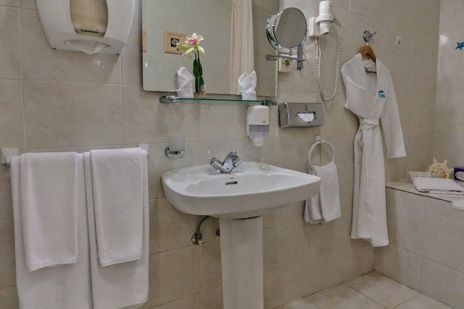 Стандарт семейный 3-комнатный (2-я территория) в Октябрьский