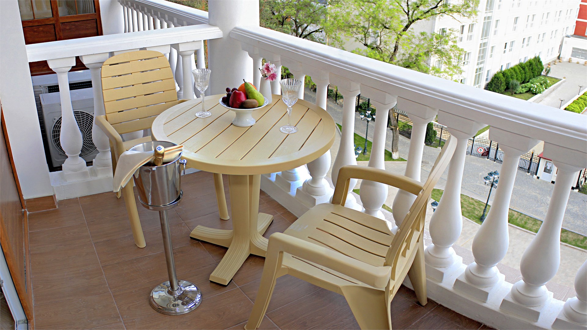 Однокомнатный Апартамент с балконом в Дворец Нарзанов