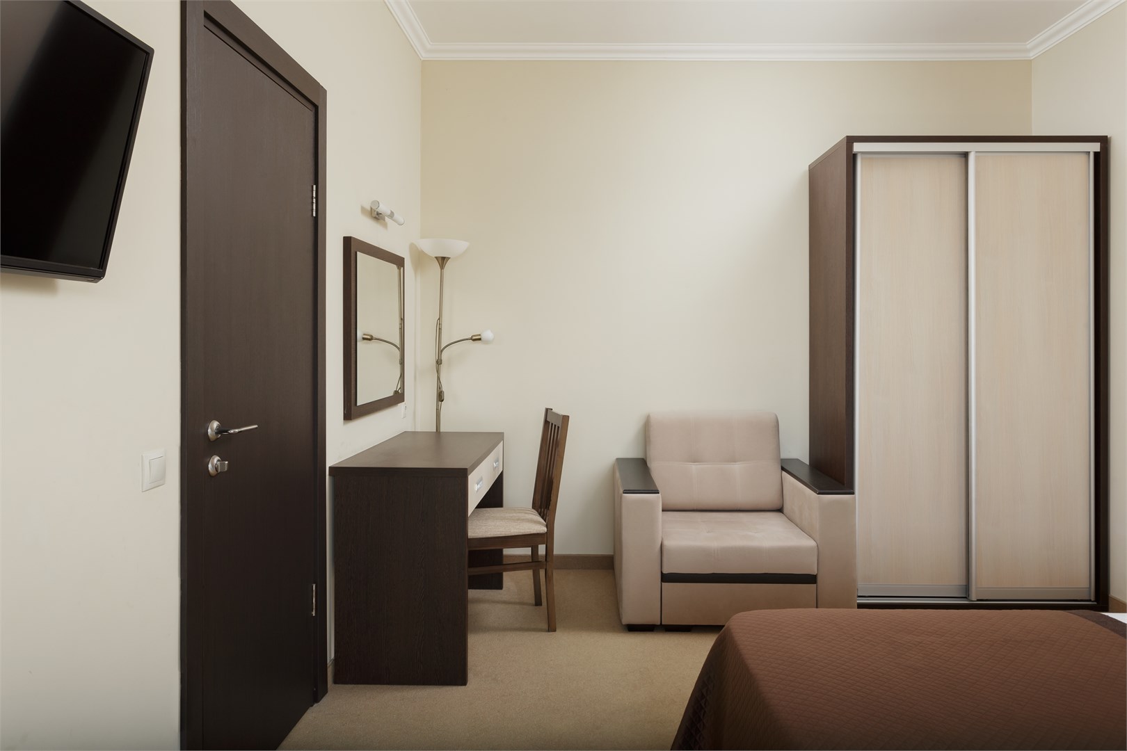 Семейный двухкомнатный в Актёр