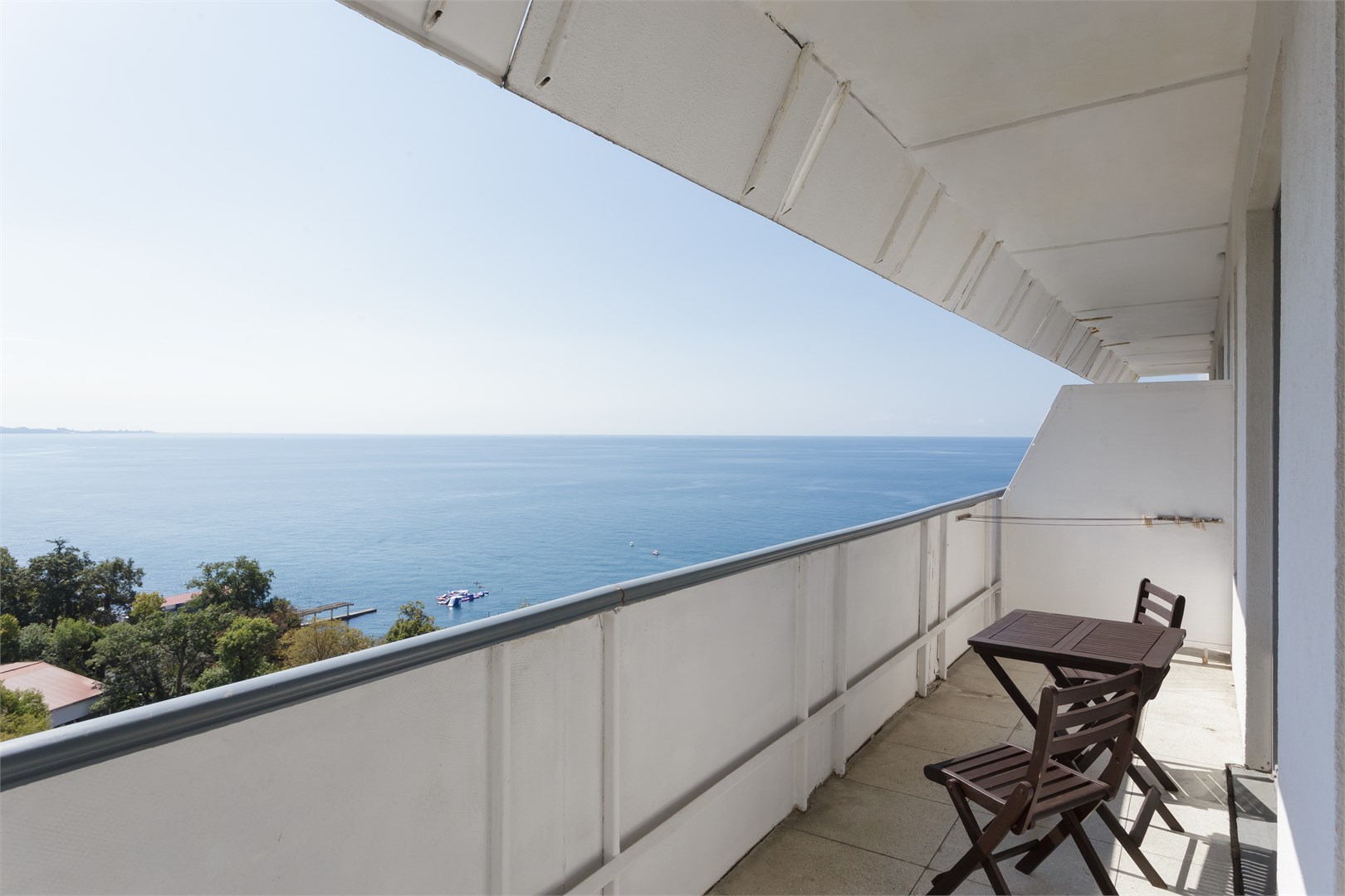 Семейный двухкомнатный в Актёр