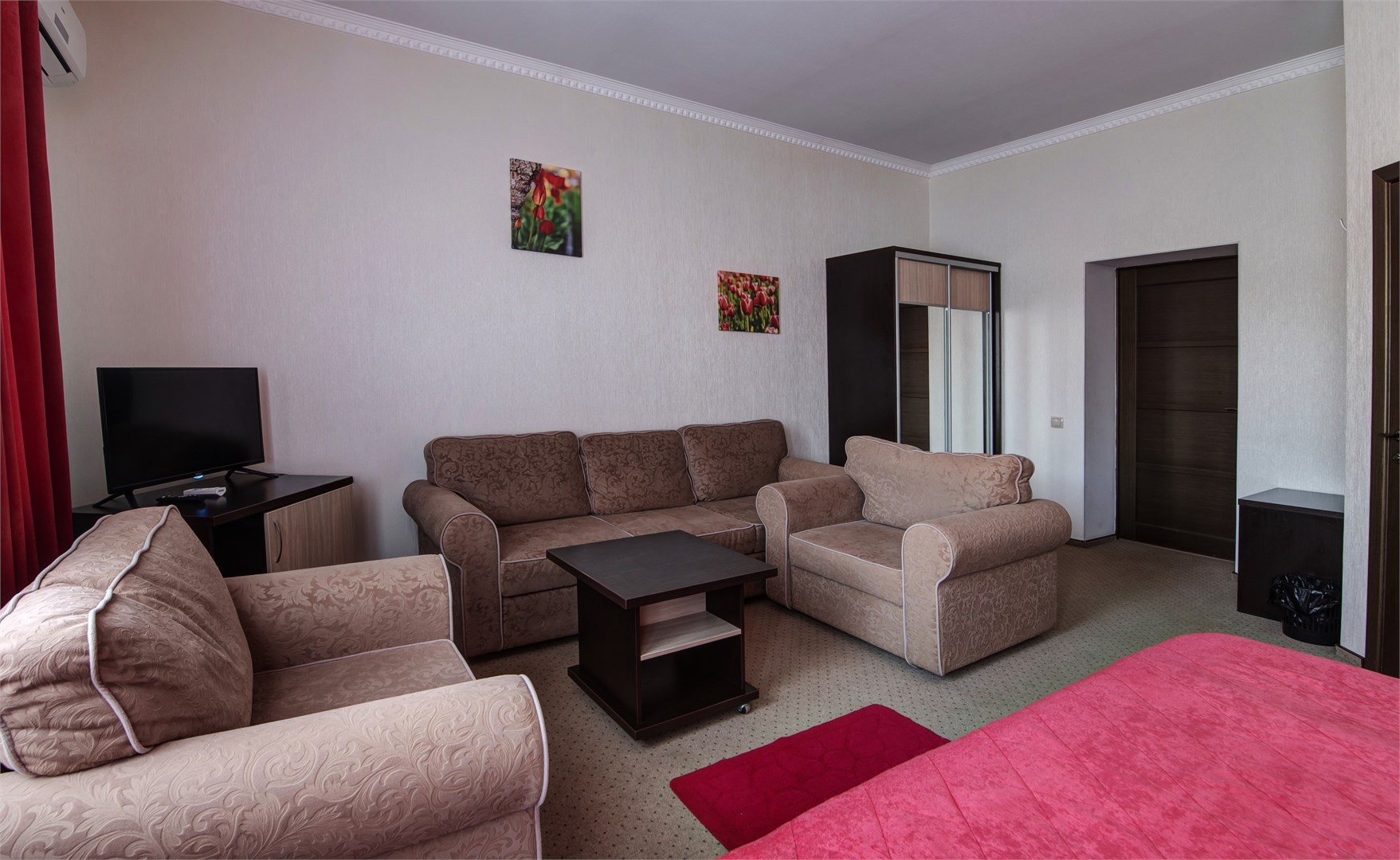 Полулюкс в Павлова поляна