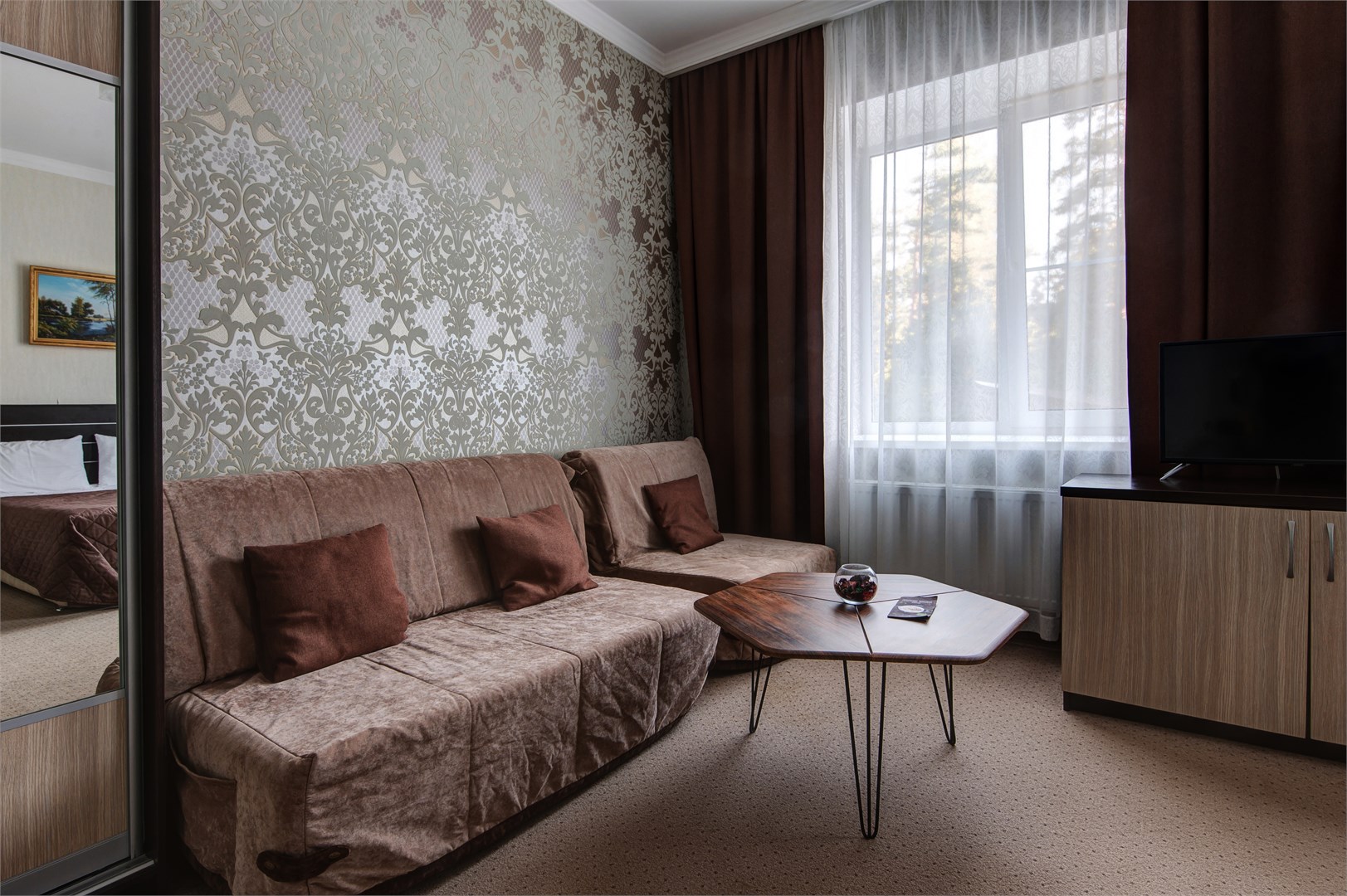 Полулюкс в Павлова поляна