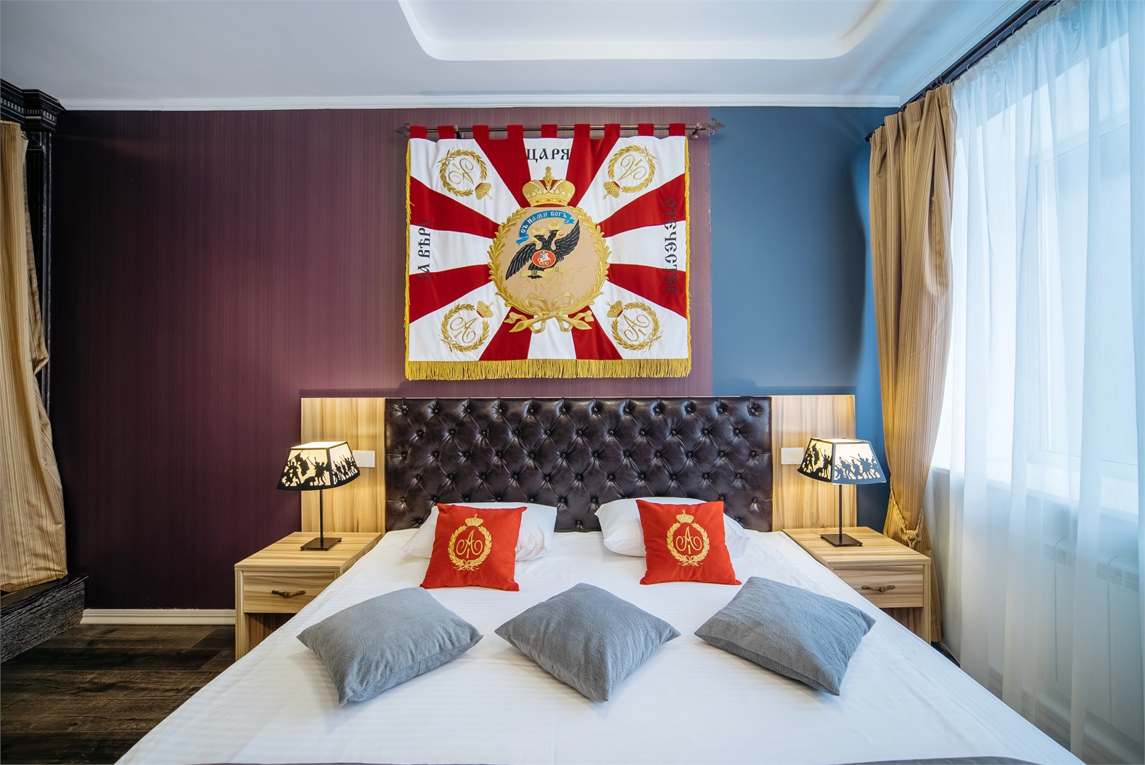 ЛЮКС в Кутузов