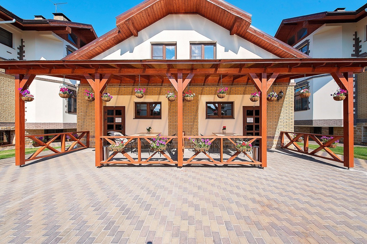 Стандарт ПЛЮС с отдельным входом в AvroraSpaHotel