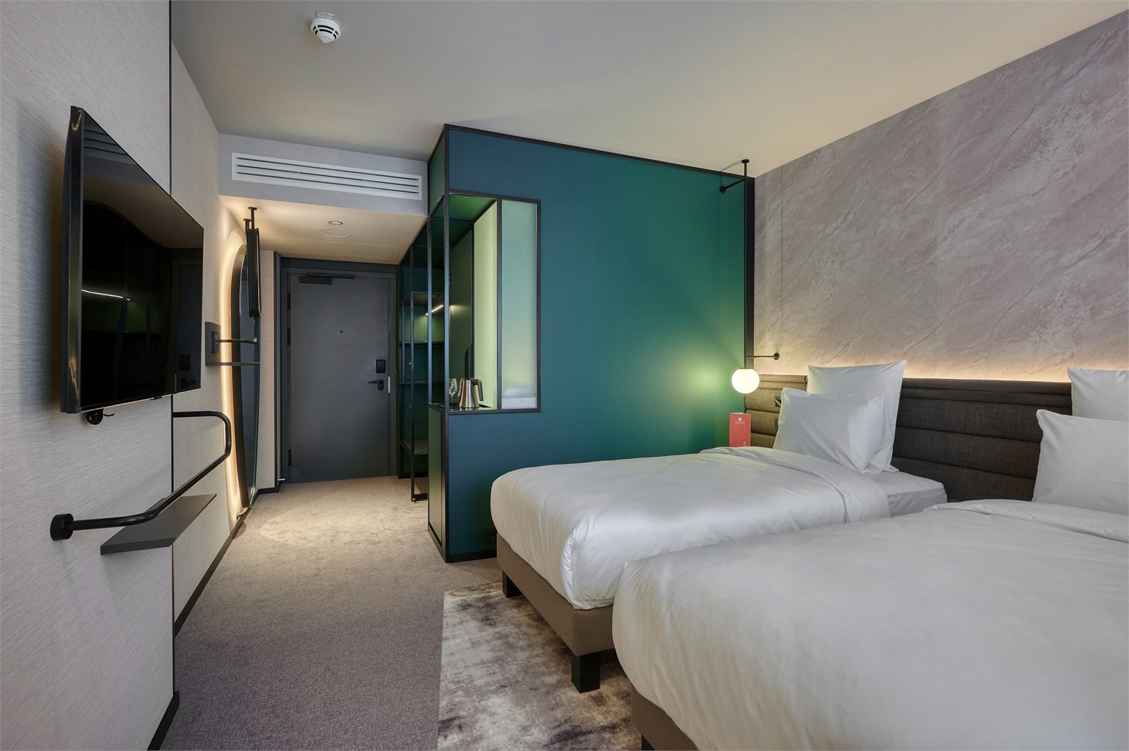 Стандарт с двумя раздельными кроватями в Azimut Сити