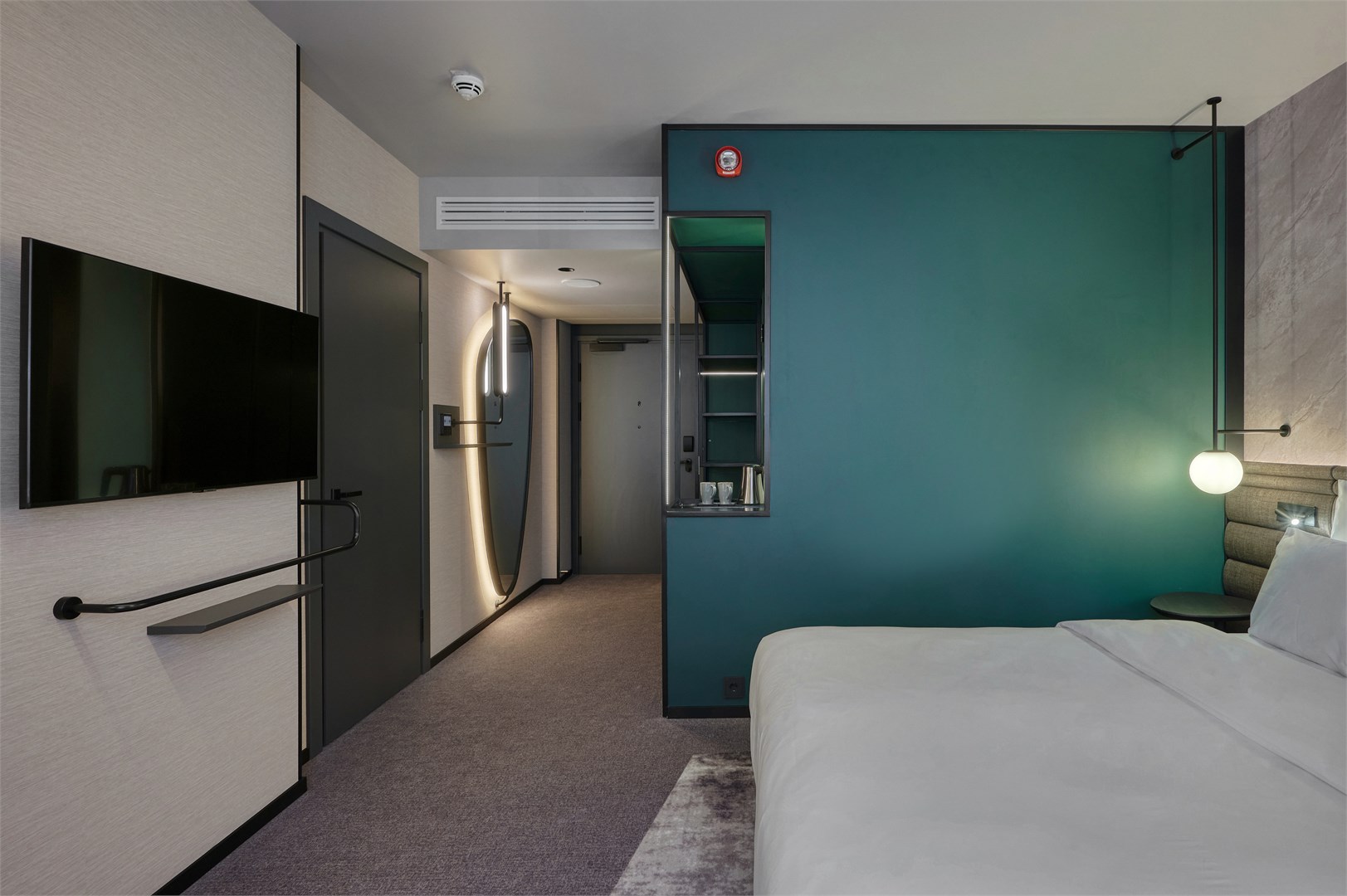 Стандарт с двуспальной кроватью для людей с ограниченными возможностями в Azimut Сити