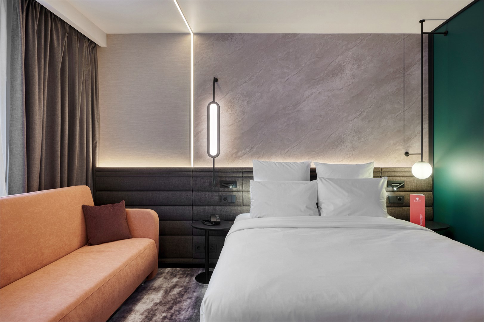 Супериор в Azimut Сити