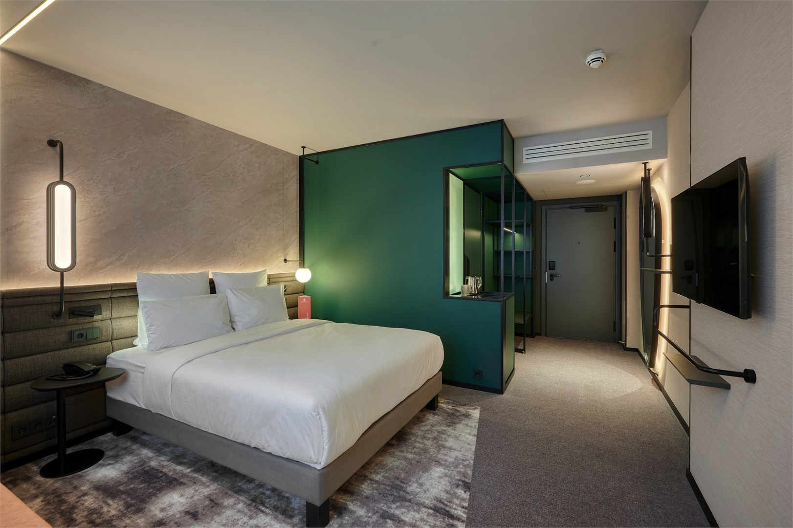 Супериор в Azimut Сити