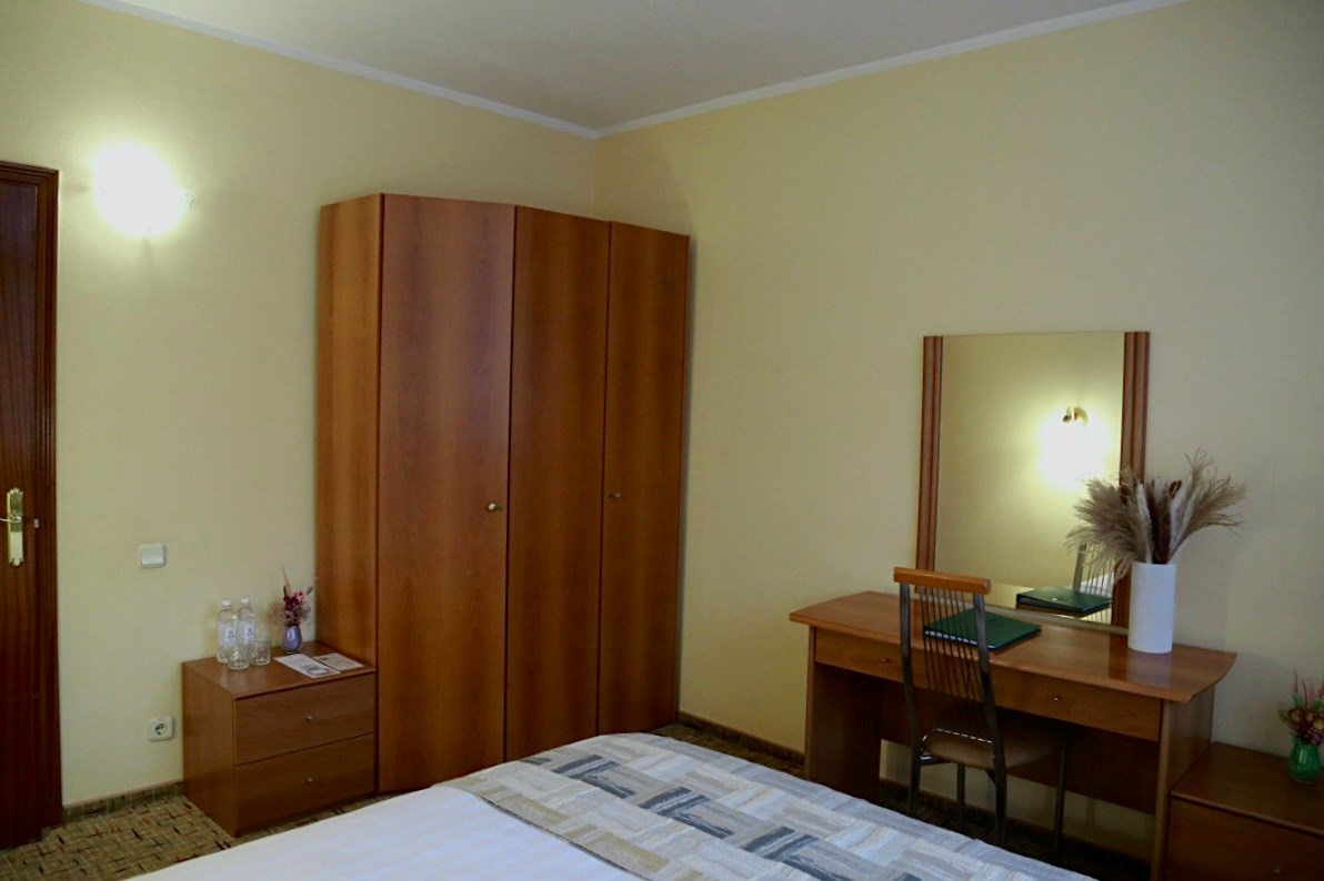 Полулюкс / 2 корпус "Урал" в Десна