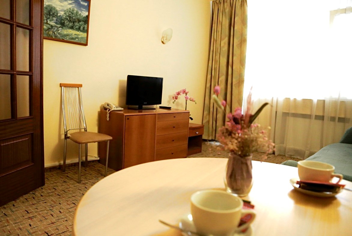 Полулюкс / 2 корпус "Урал" в Десна