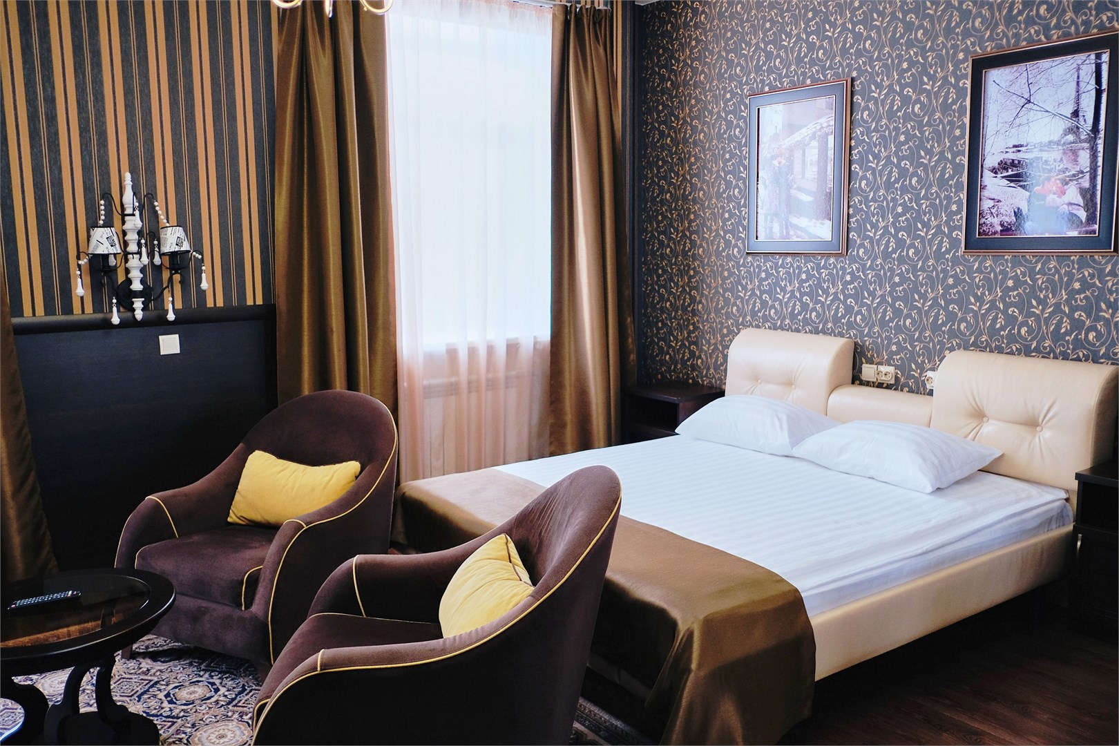 Полу люкс (кровать 160) в Амур