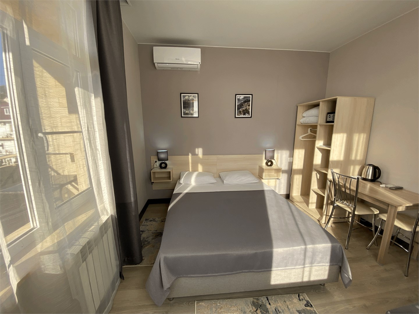 Де-Люкс с панорамными окнами в Черноморская Звезда