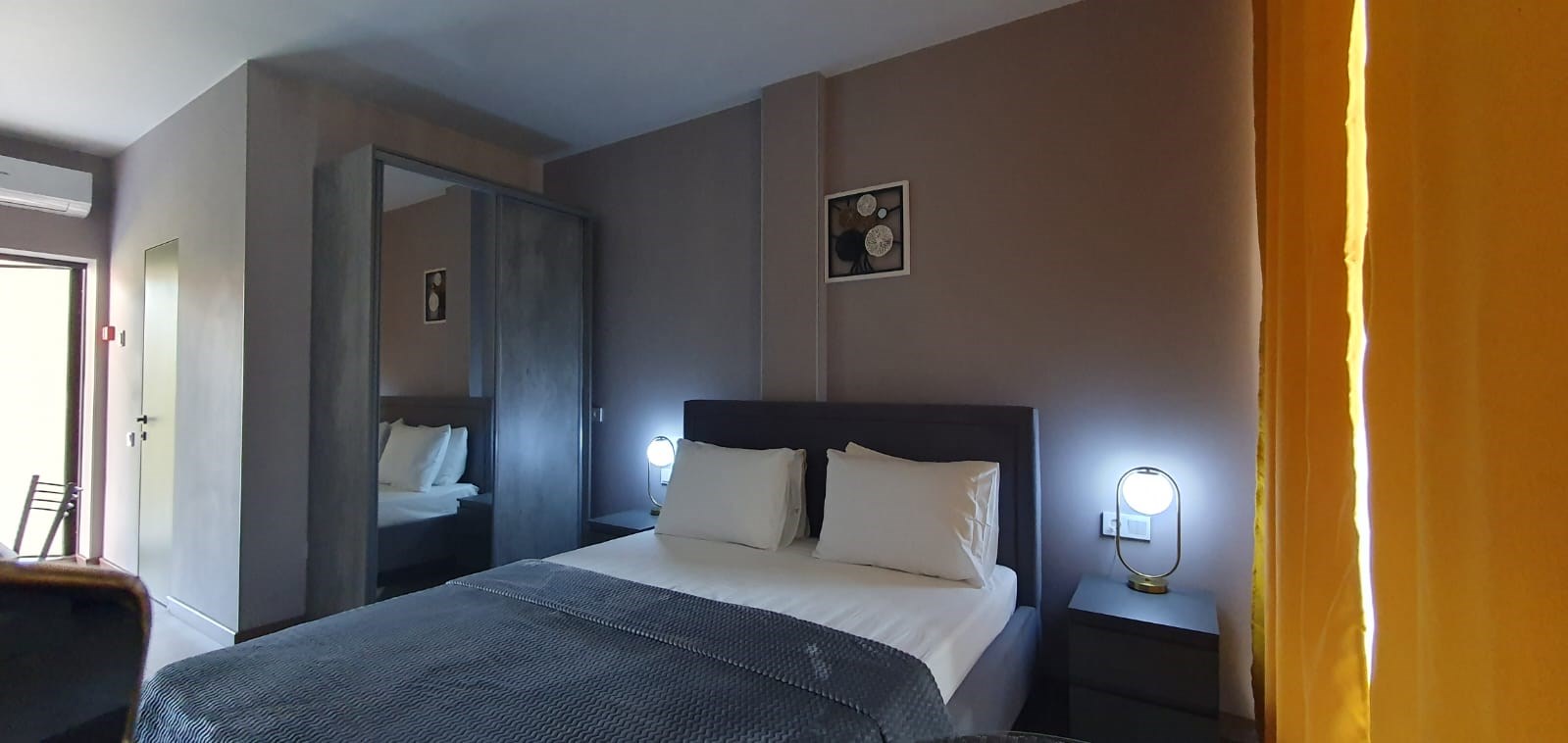 Де-Люкс с панорамными окнами в Черноморская Звезда