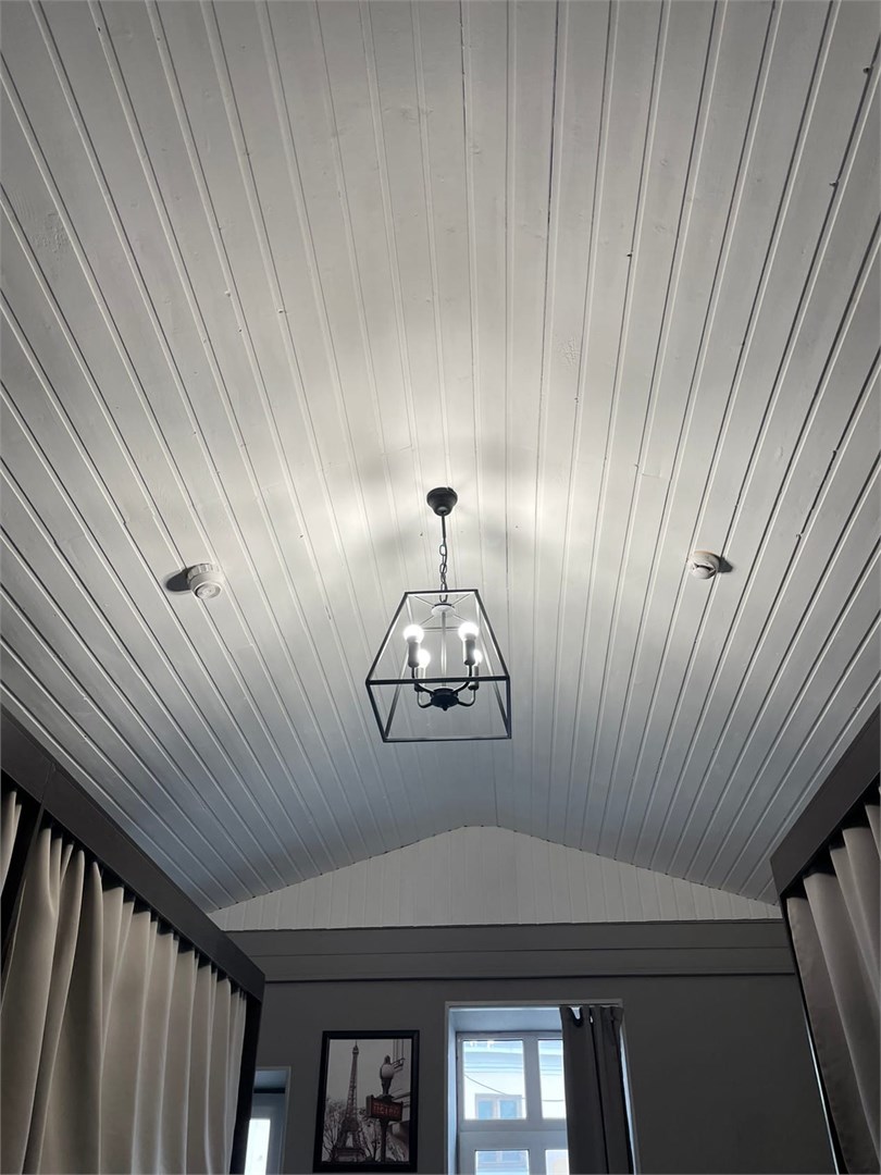 8-ми местный женский номер в Христал