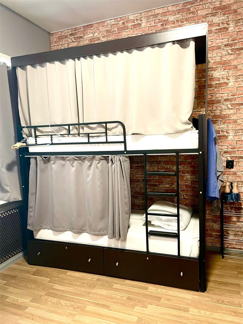 6-ми местный женский номер в Христал