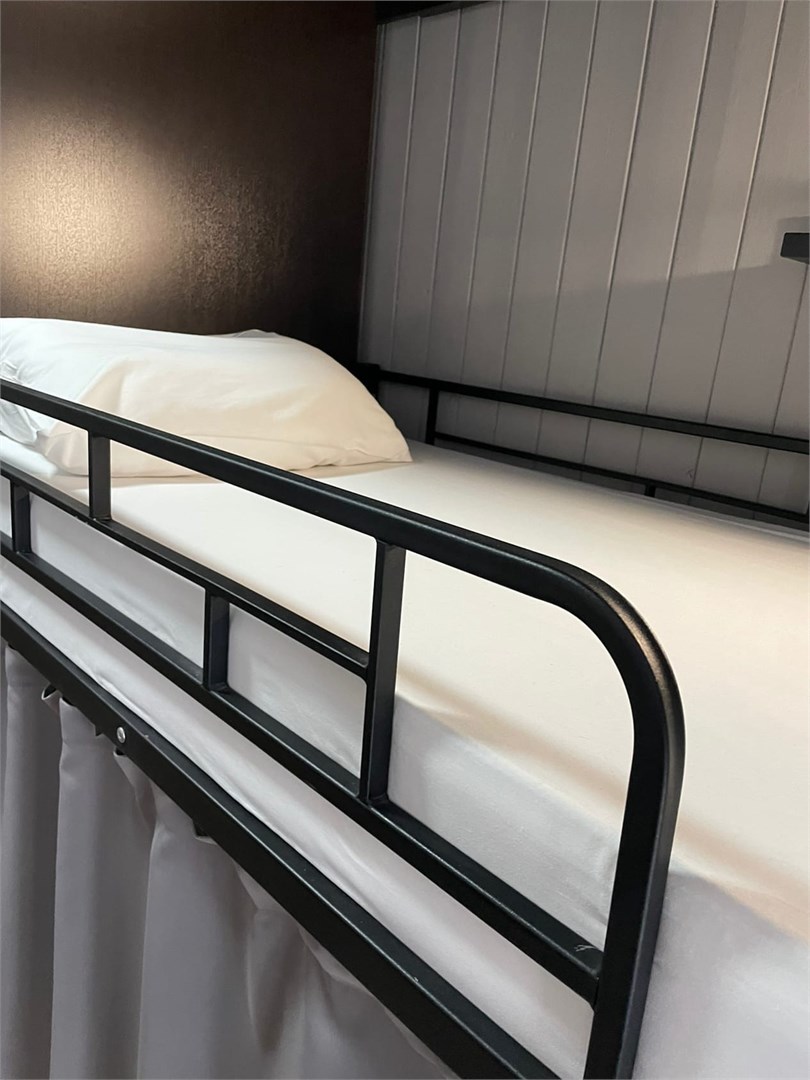 6-ми местный мужской номер в Христал