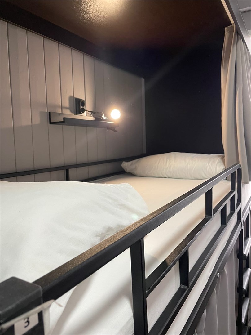 6-ми местный мужской номер в Христал