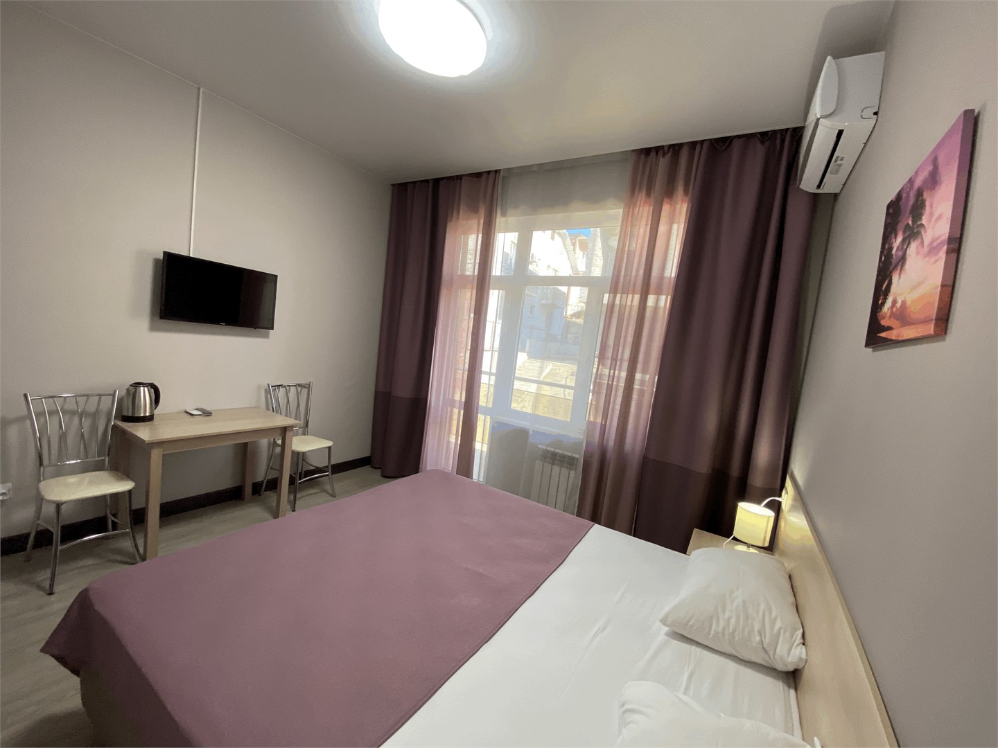 Стандарт с 1 двухместной кроватью без завтрака в Черноморская Звезда