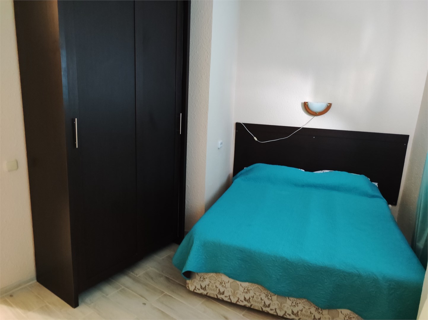 Двухместный стандарт эконом без балкона в Адмирал