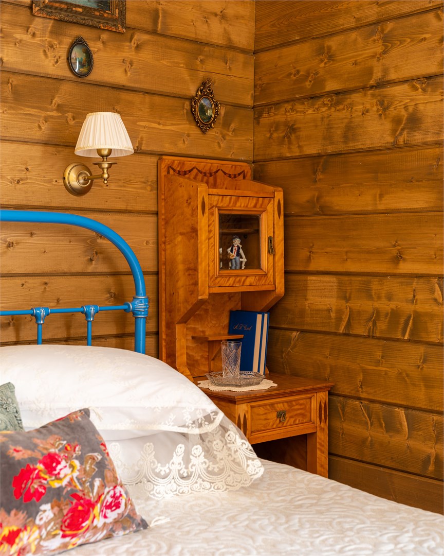 "Домик-крошечка в три окошечка" с отдельным входом в Пестово подворье