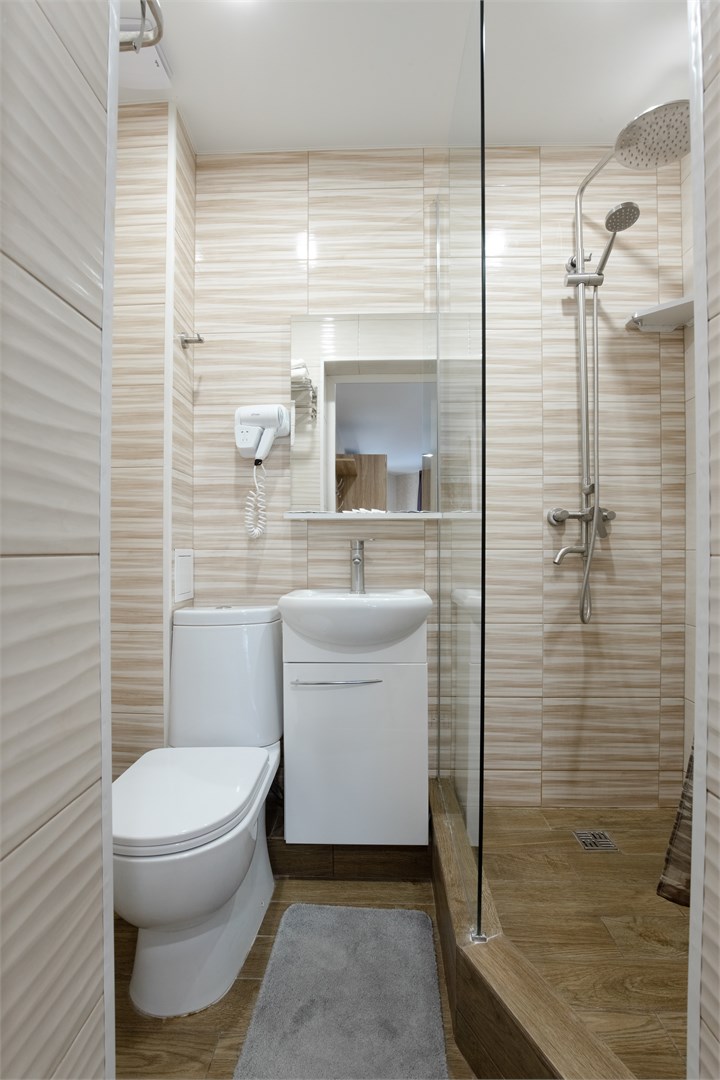 Стандарт четырехместный с балконом (1 корпус) в Амиго