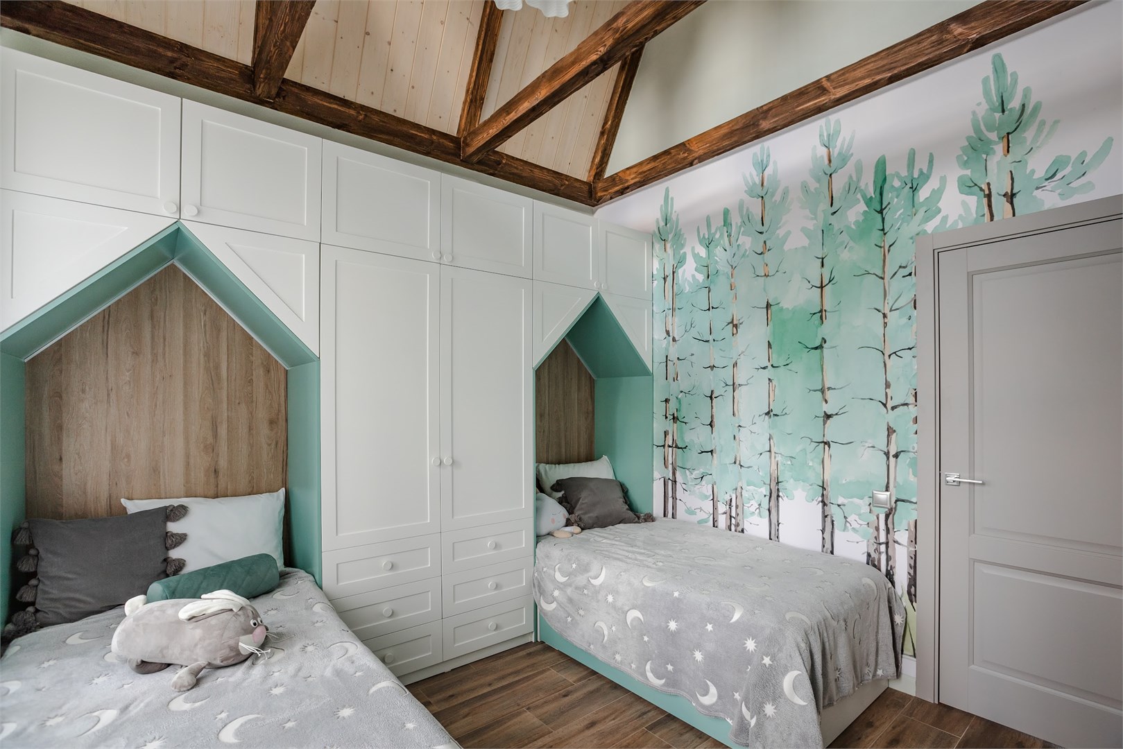 Ясеневая (c детской спальней) в Гармонд