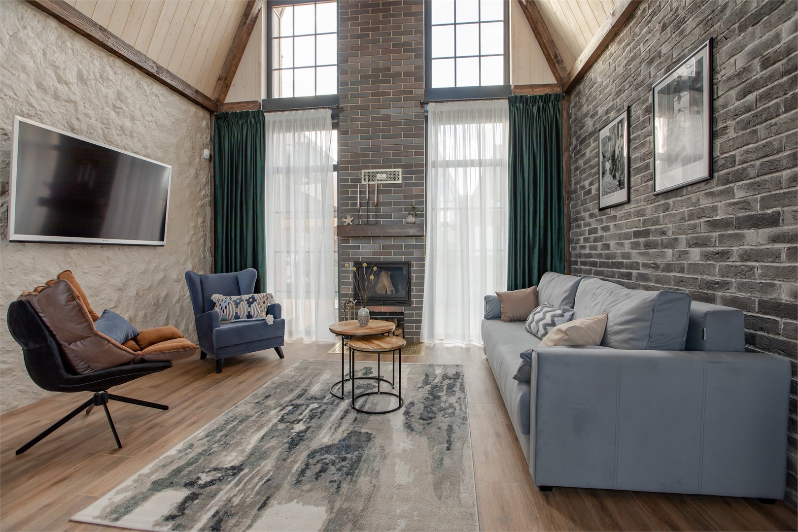 Ясеневая (c детской спальней) в Гармонд