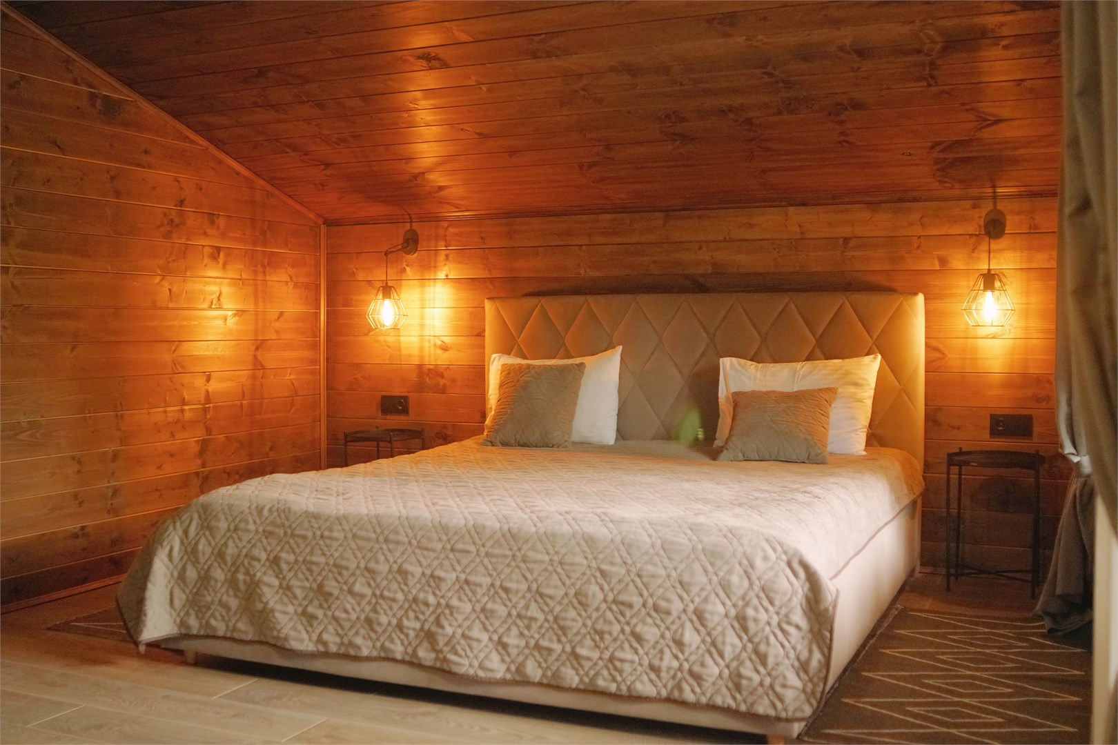 Семейный номер 2х комнатный в Атмосфера village