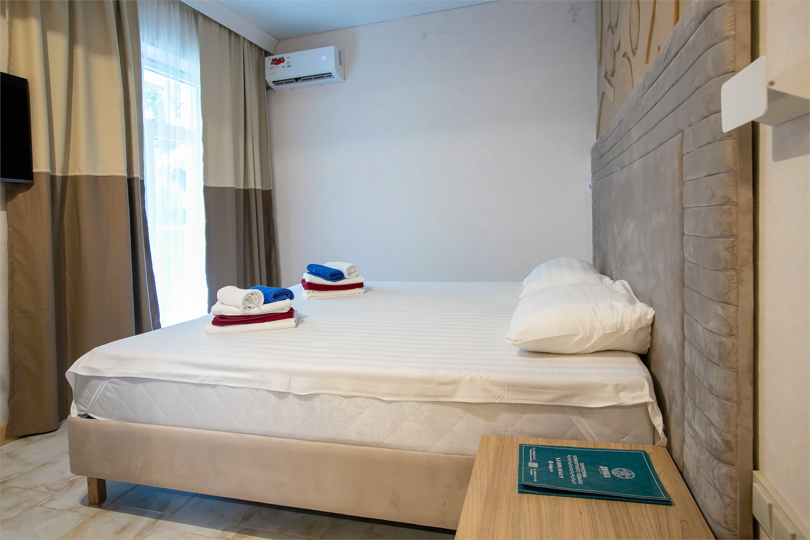 JUNIOR SUITE (1 комнатный 2-х местный - Магнолия) в В доме у моря