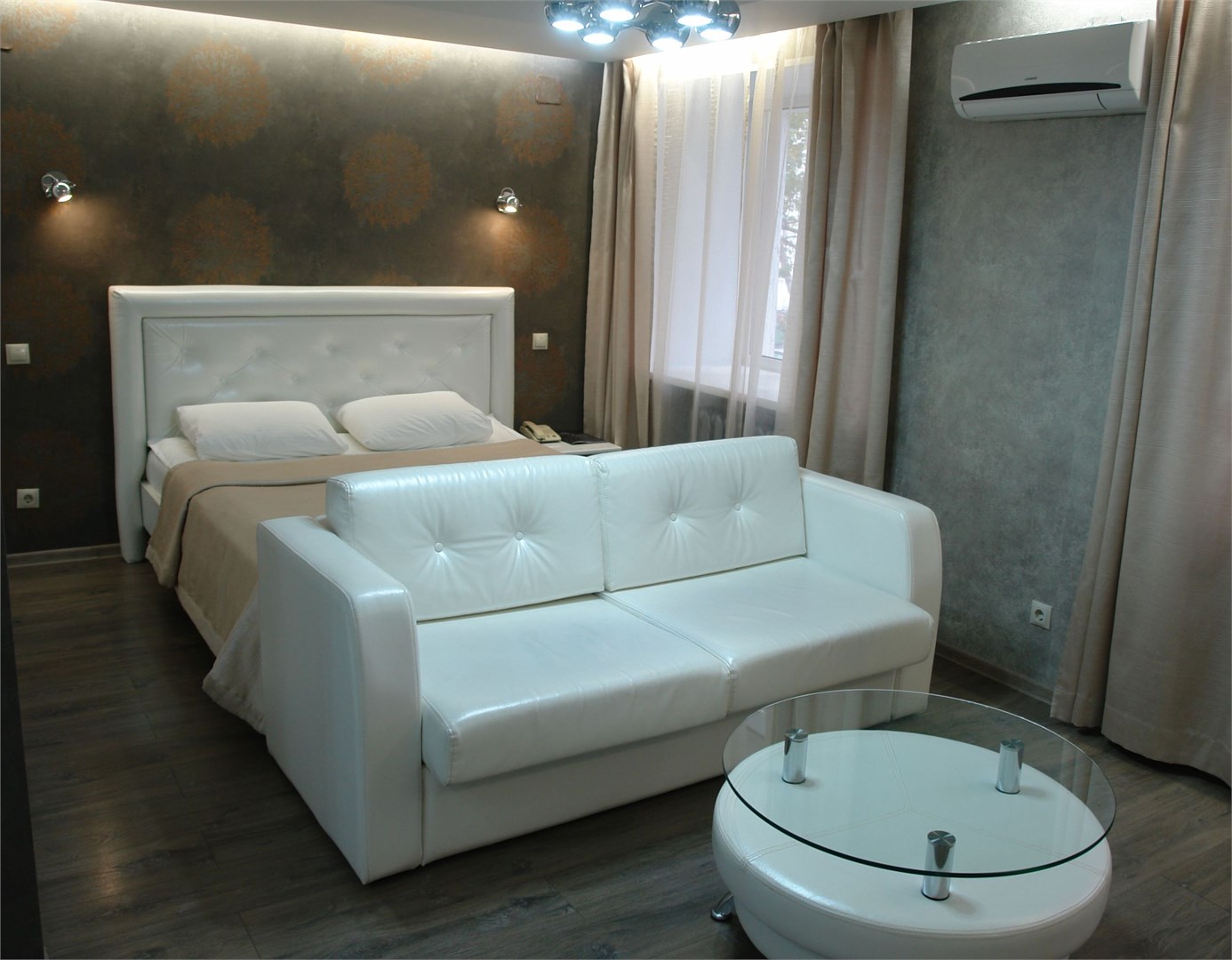 Люкс в Профсоюзная