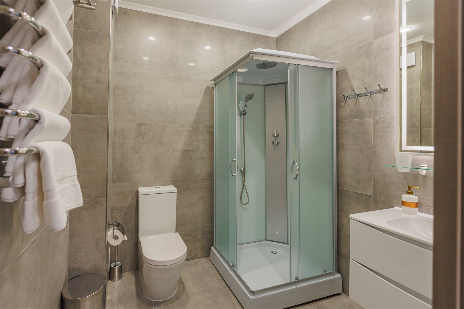 Полулюкс в Айсберг